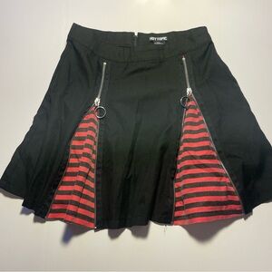 Hot Topic Black Goth Punk Zip Bondage Skater Skirt size Medium